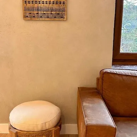 アパート Urbain L'oneux オットン