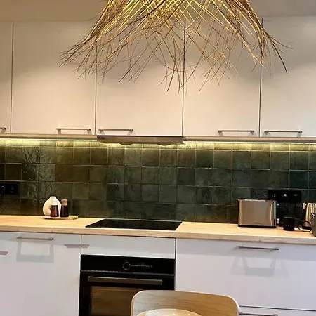 Apartment Urbain L'oneux *